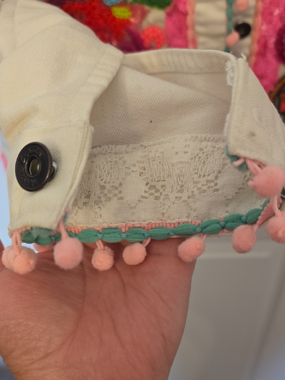 Frida Kahlo / Día de Muertos Embellished Jacket - Picture 6 of 7